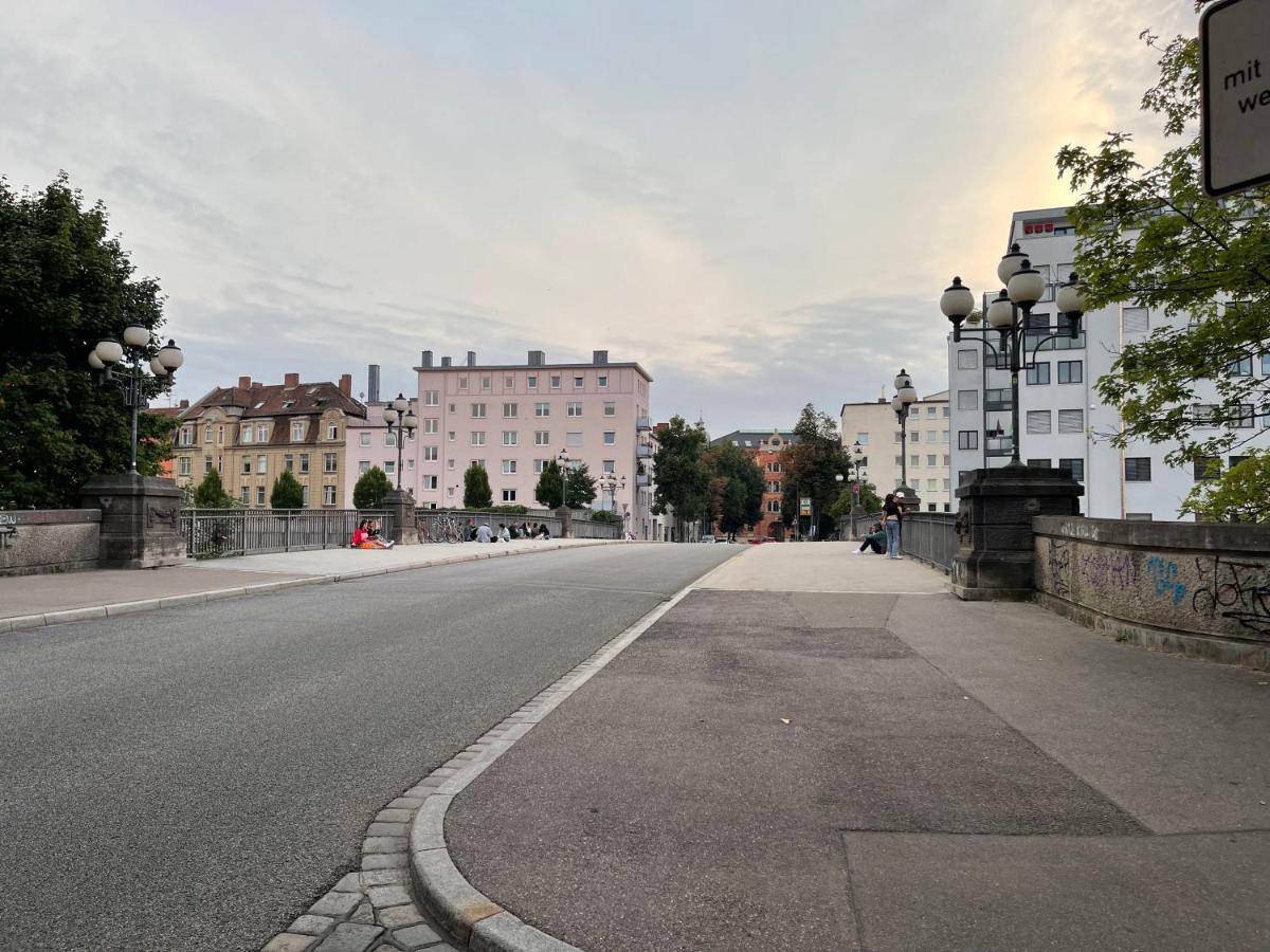 Apartment Am Roten Tor Augsburg Bagian luar foto